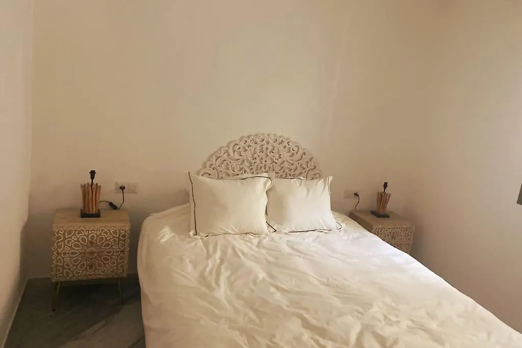 Apartament Beach Apartment. Newly Renovated. Marbella