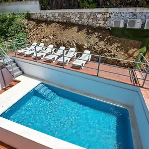 Apartment Luxury With Private Swimming Pool, Marbella